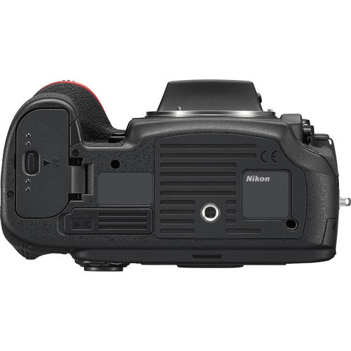 Nikon D810 FX-format Digital SLR w/ 24-120mm f/4G ED VR Lens