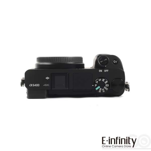Sony Alpha a6400 Mirrorless Digital Camera with 18-135mm Lens